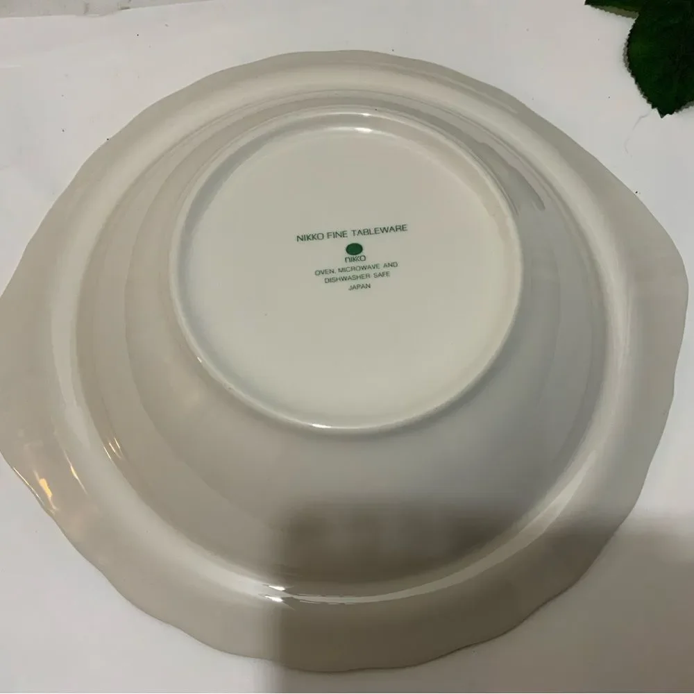 Nikko Fine Tableware Japan Serving Bowl Blue Peony 10 x 11.5 Flower G10